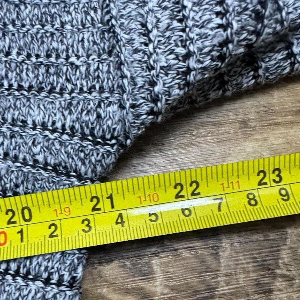 Vintage 90s Kenny Rogers Collection Wool Blend Textured Knit Sweater Gray L